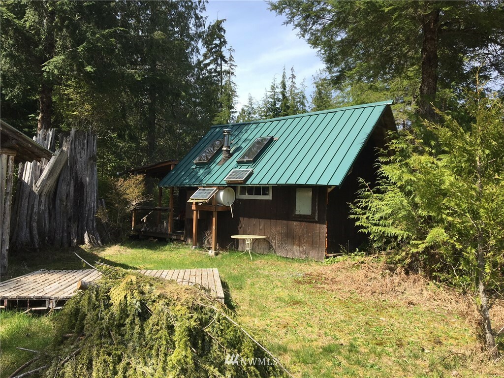 Property Photo:  30619 Mountain Loop Highway  WA 98252 