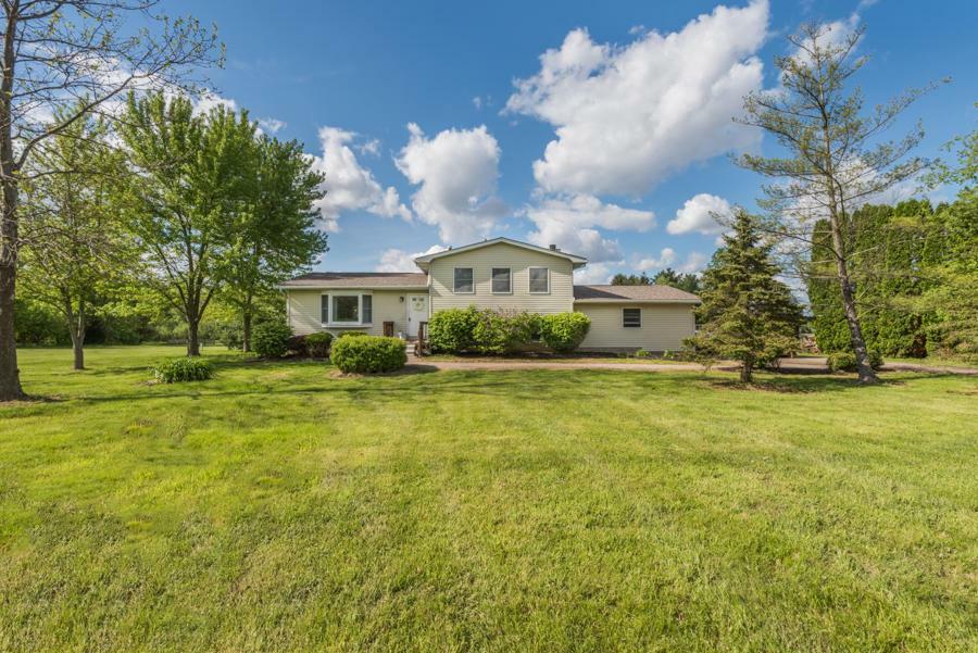 Property Photo: 7999 Kilbourne Road OH 43074