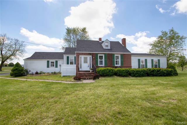 Property Photo: 14500 State Highway M 63390