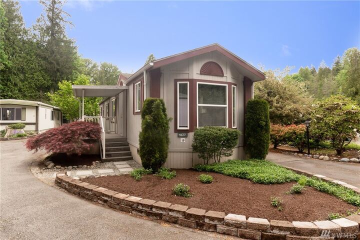 9617 315th Ave SE 19  Issaquah WA 98027 photo