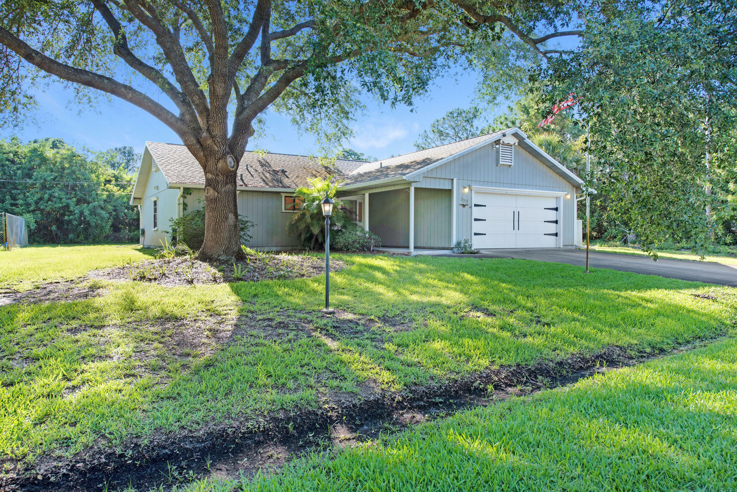 Property Photo:  550 Gasparilla Avenue SE  FL 32909 