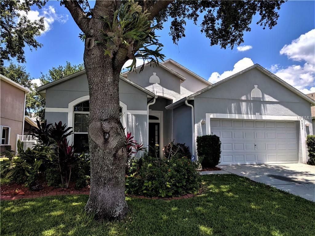 Property Photo:  9807 Secret Cove Lane  FL 32832 