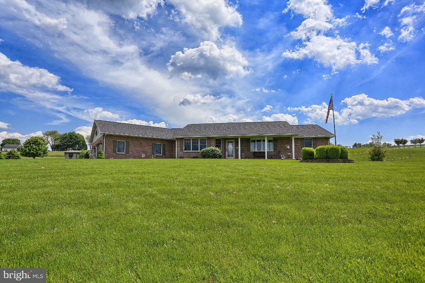 Property Photo:  5660 Waltersdorff Road  PA 17362 