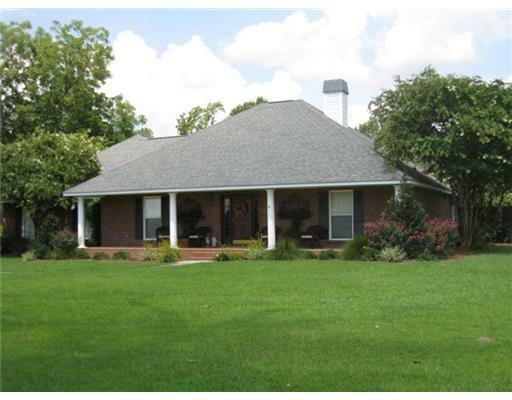 Property Photo:  18400 Robinwood Drive  MS 39574 