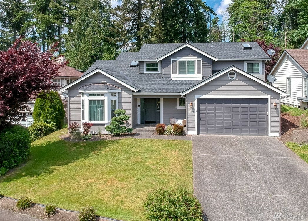 Property Photo:  12664 SE 306th Ct  WA 98092 