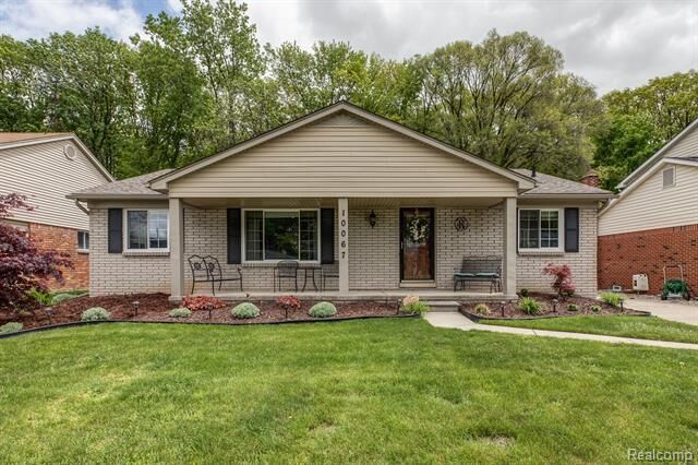 Property Photo:  10067 Continental Drive  MI 48180 