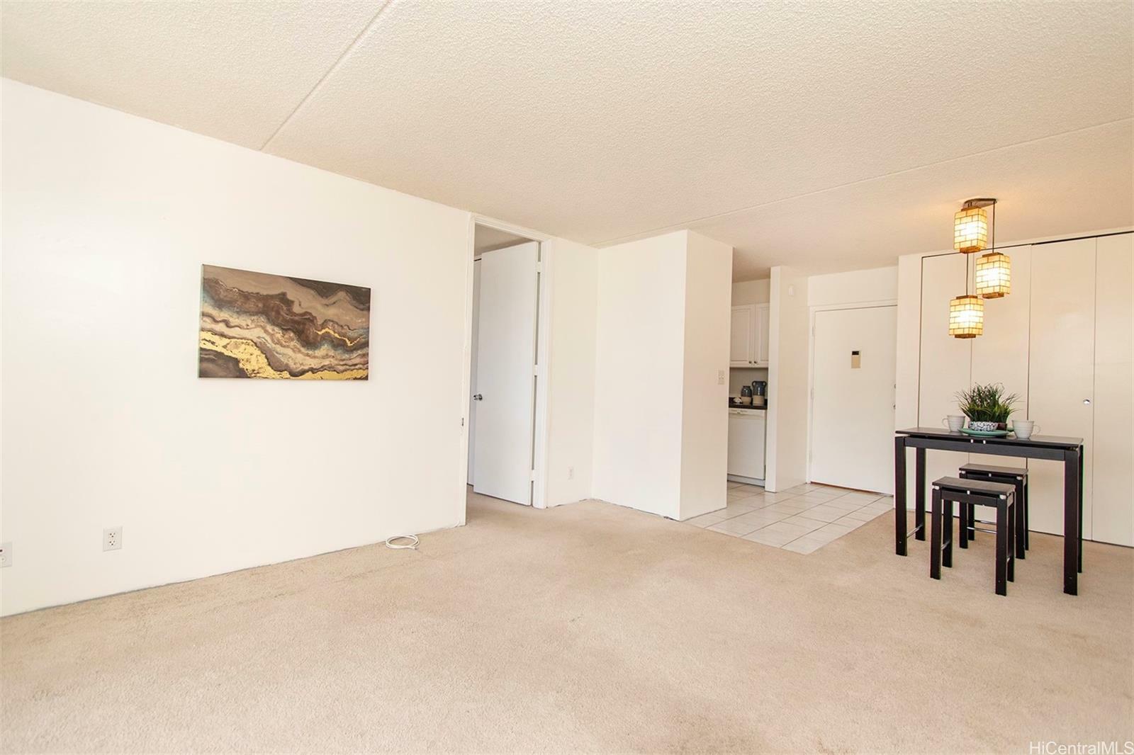 Property Photo:  400 Hobron Lane 2908  HI 96815 