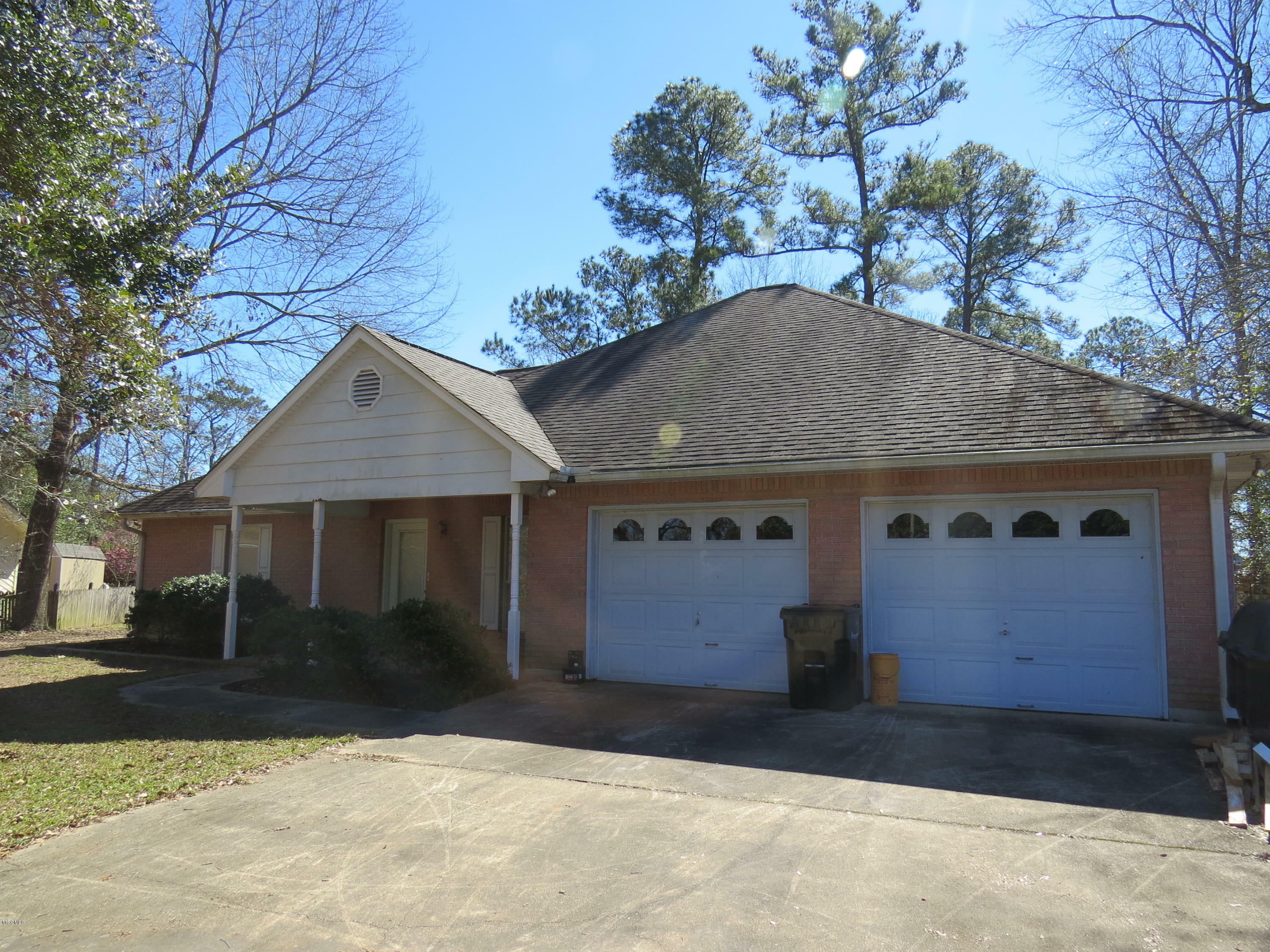 Property Photo: 7822 Loa Place MS 39525