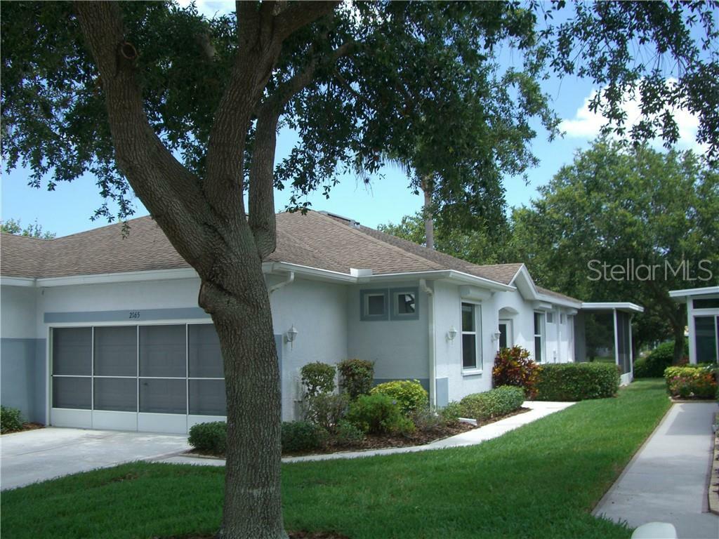 Property Photo:  2165 Acadia Greens Drive  FL 33573 