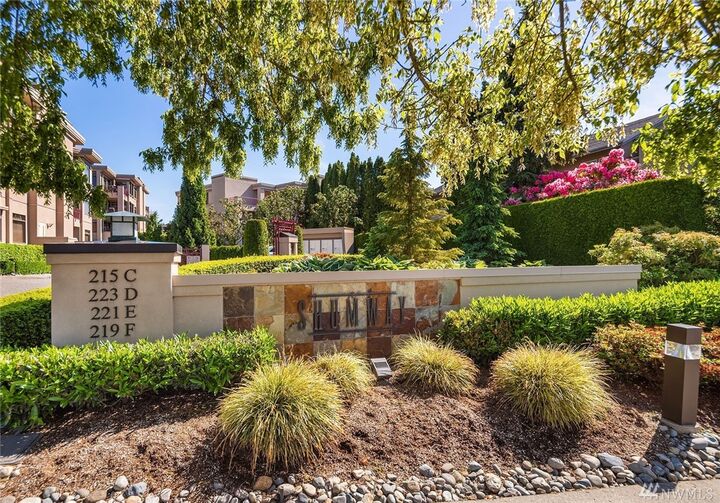 219 5th Ave S F104  Kirkland WA 98033 photo