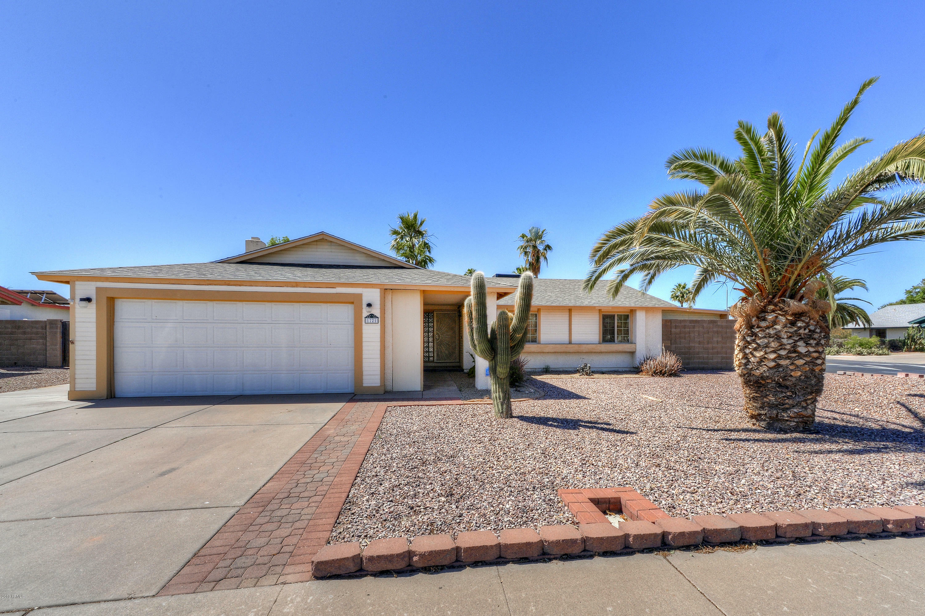 Property Photo:  1721 W Estrella Drive  AZ 85224 