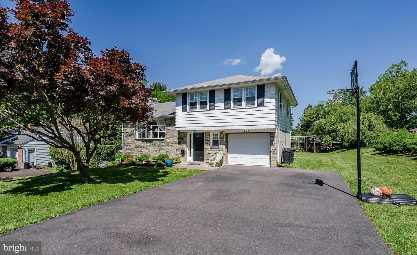 Property Photo: 631 Chestnut Street PA 19468