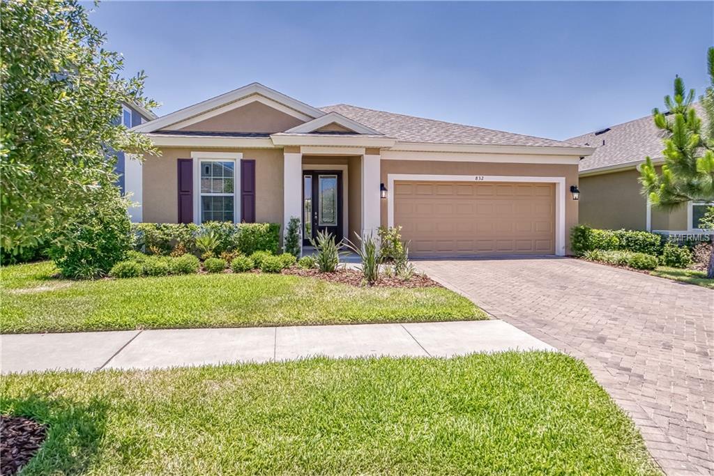 Property Photo:  832 Viscount Street  FL 33511 