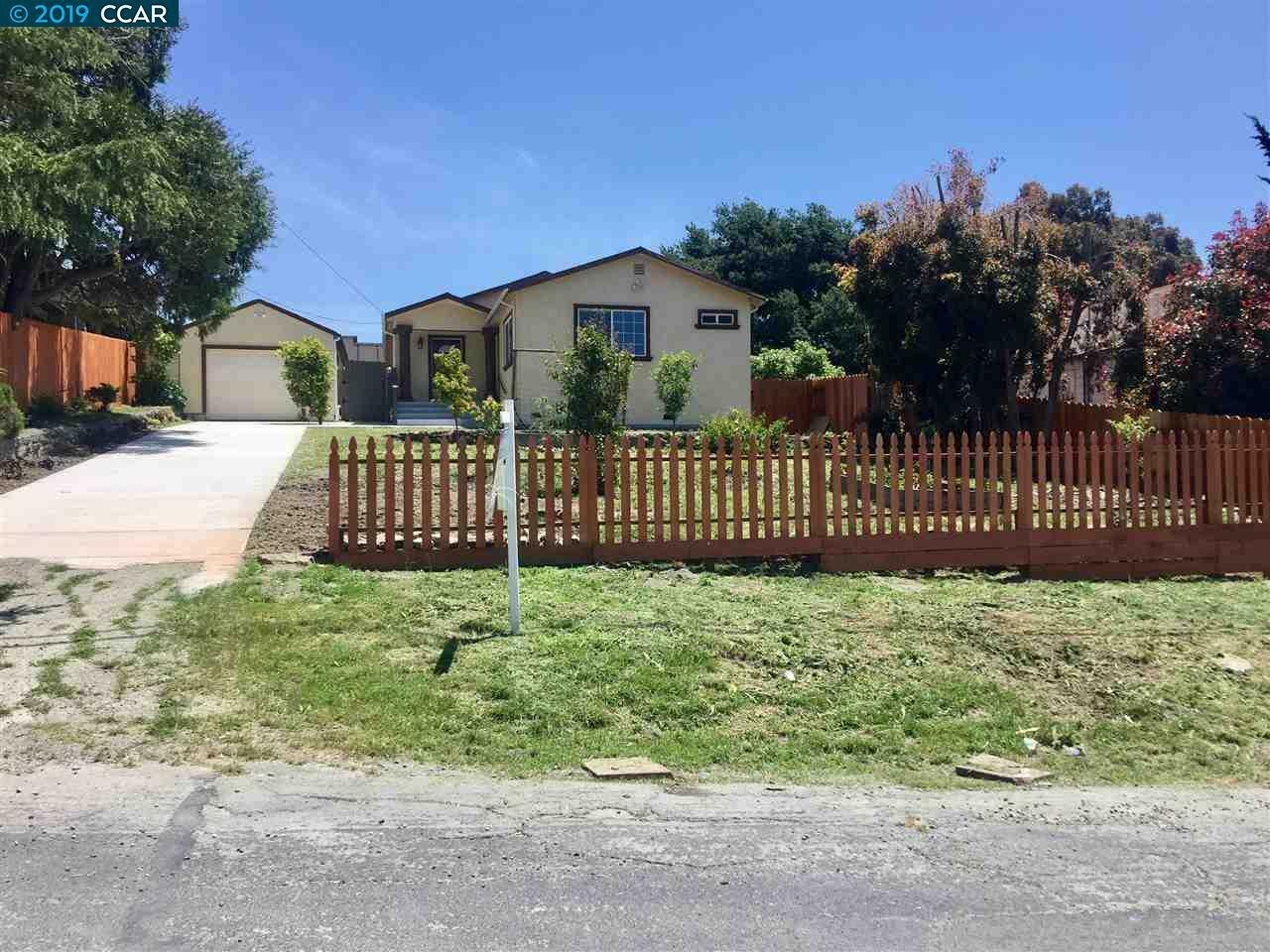 Property Photo: 716 El Centro Rd CA 94803