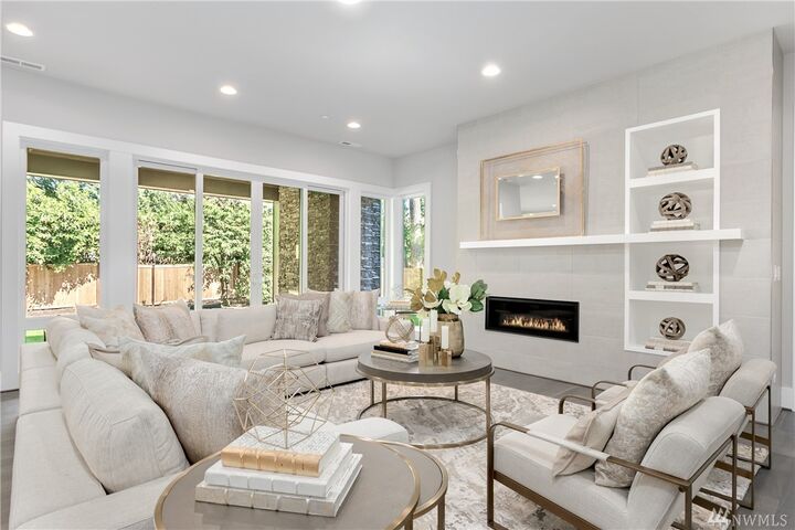 Property Photo:  4640 SE 90th Ave SE  WA 98040 