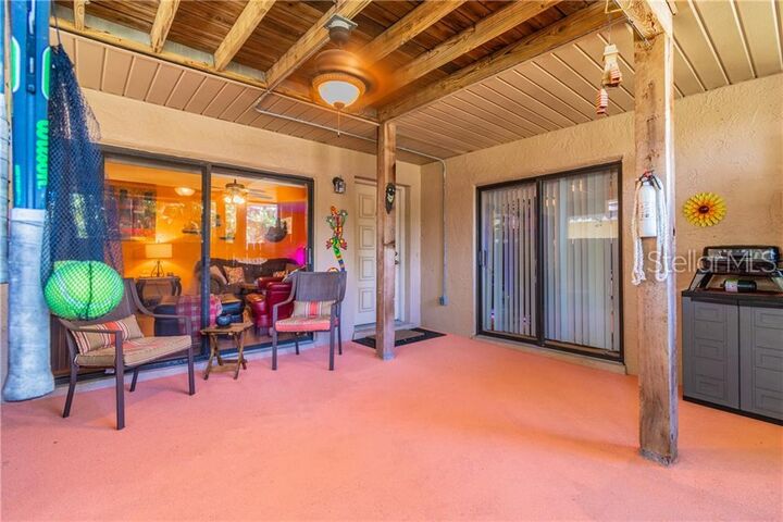 Property Photo:  9470 Tradewinds Avenue  FL 33776 