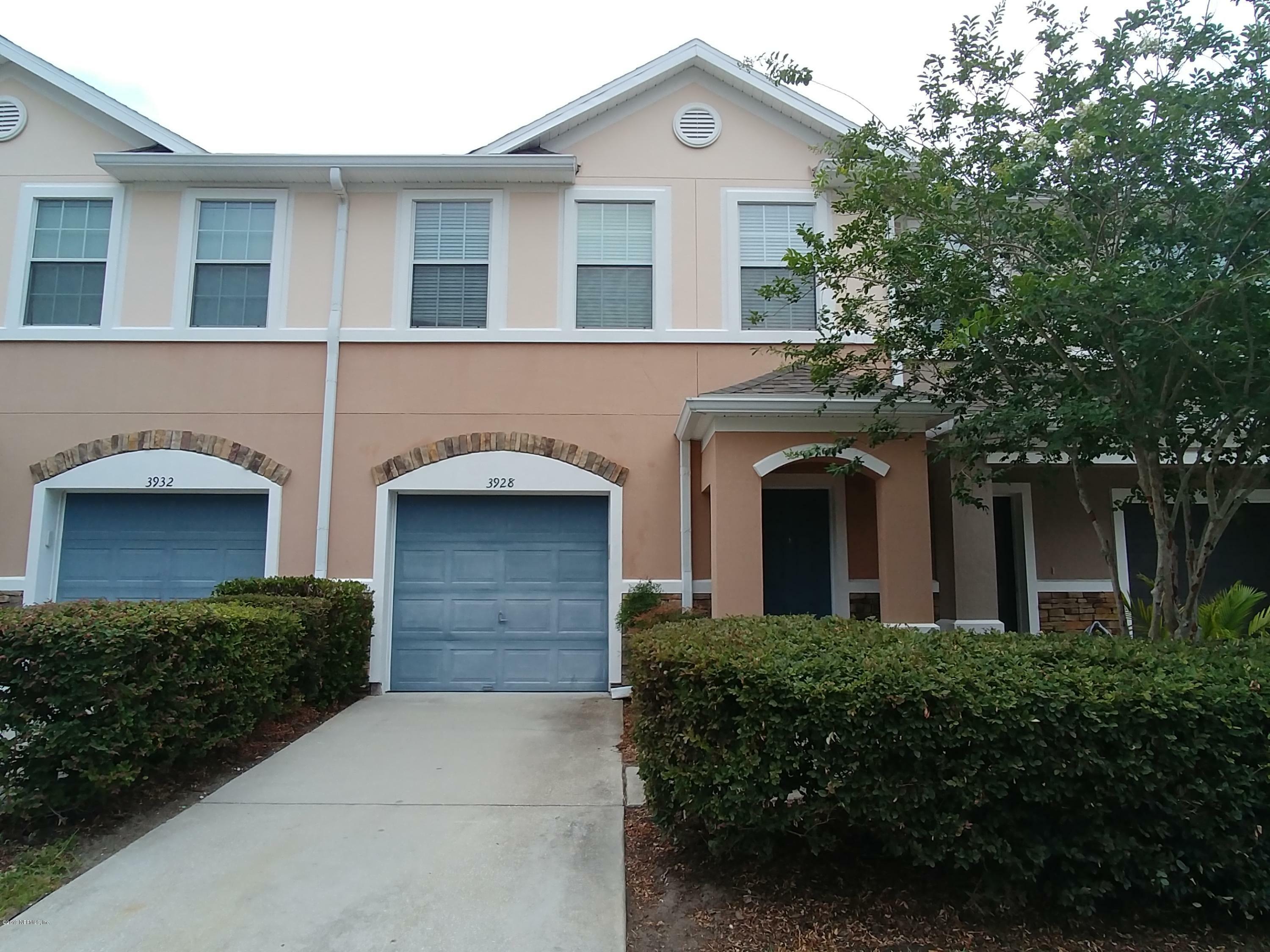 Property Photo:  3928 Ivory Crossing  FL 32065 