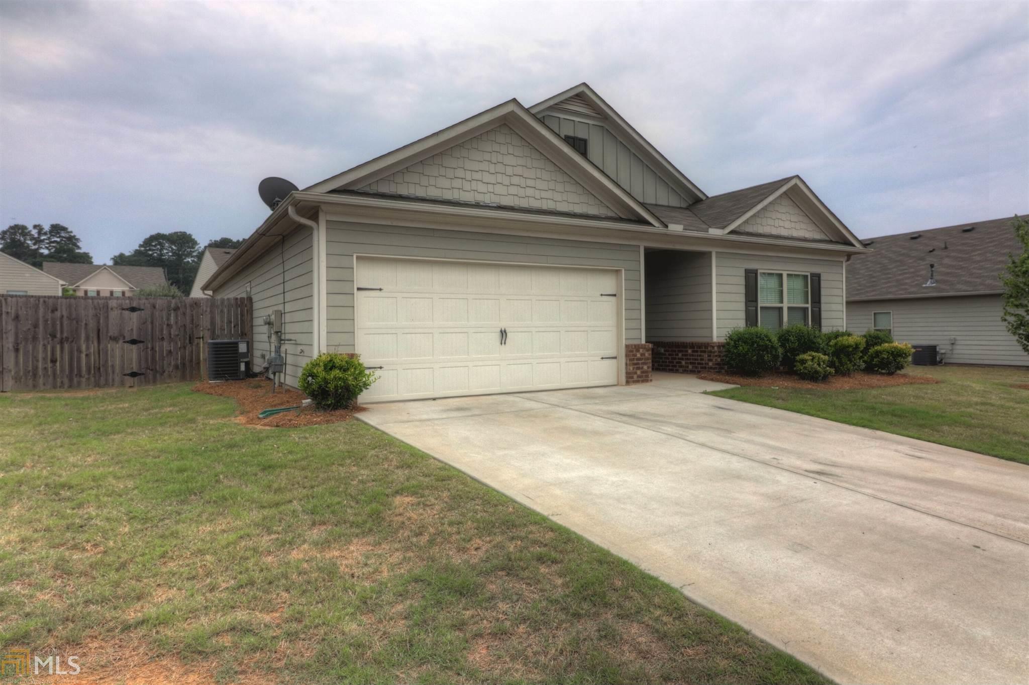 Property Photo: 3450 SE Sandstone Trail GA 30013