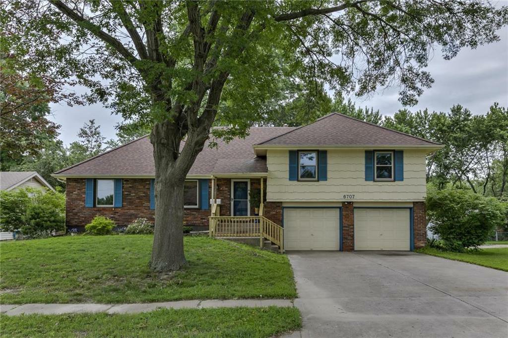 Property Photo:  6707 N Michigan Avenue  MO 64118 