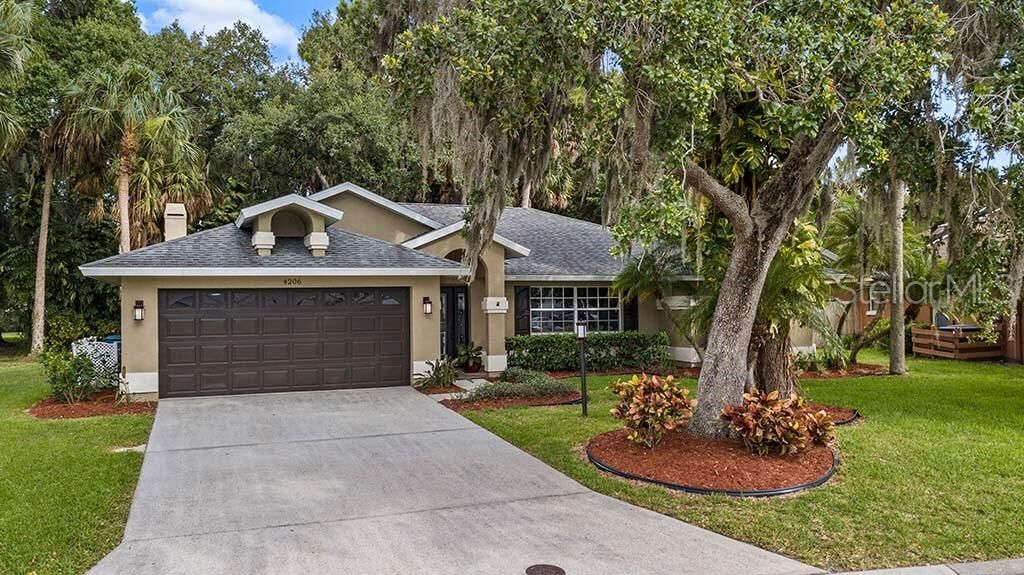 Property Photo:  4206 59th Place E  FL 34203 