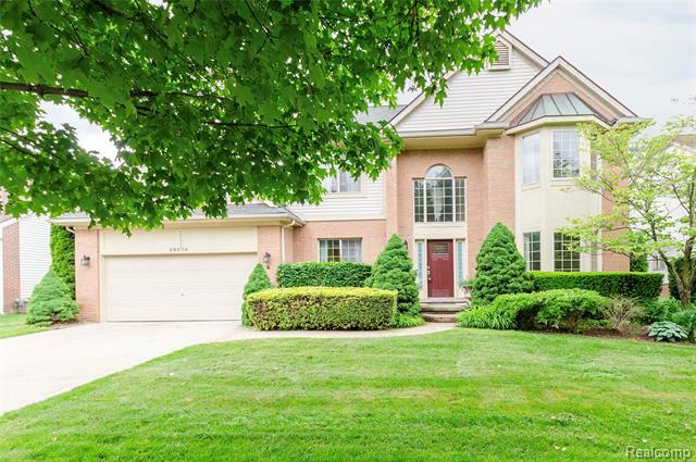 Property Photo: 29270 Fieldstone MI 48334