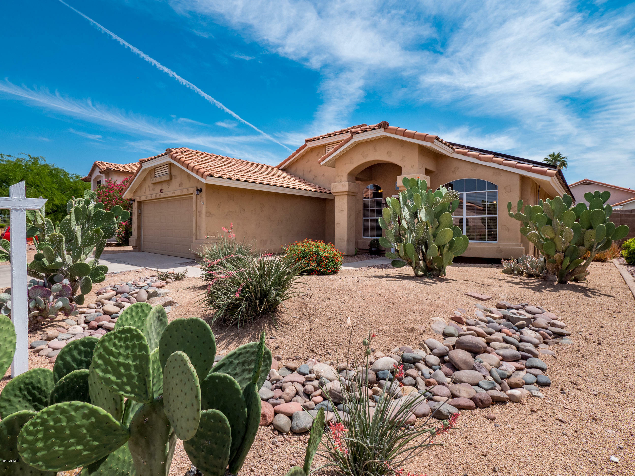 Property Photo:  433 S Dodge Street  AZ 85233 