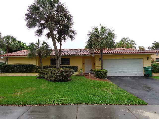 Property Photo:  16474 Loch Ness Ct  FL 33014 