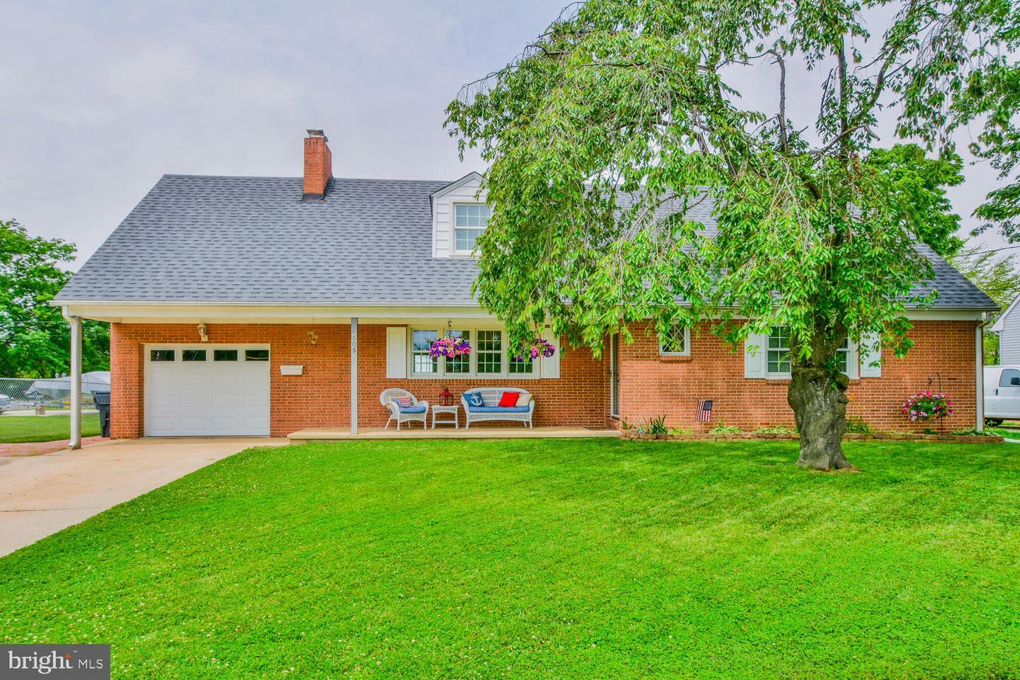 Property Photo:  604 Andover Road  MD 21090 