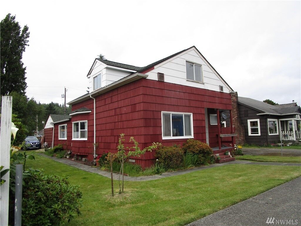 Property Photo: 2623 Bay Ave WA 98550