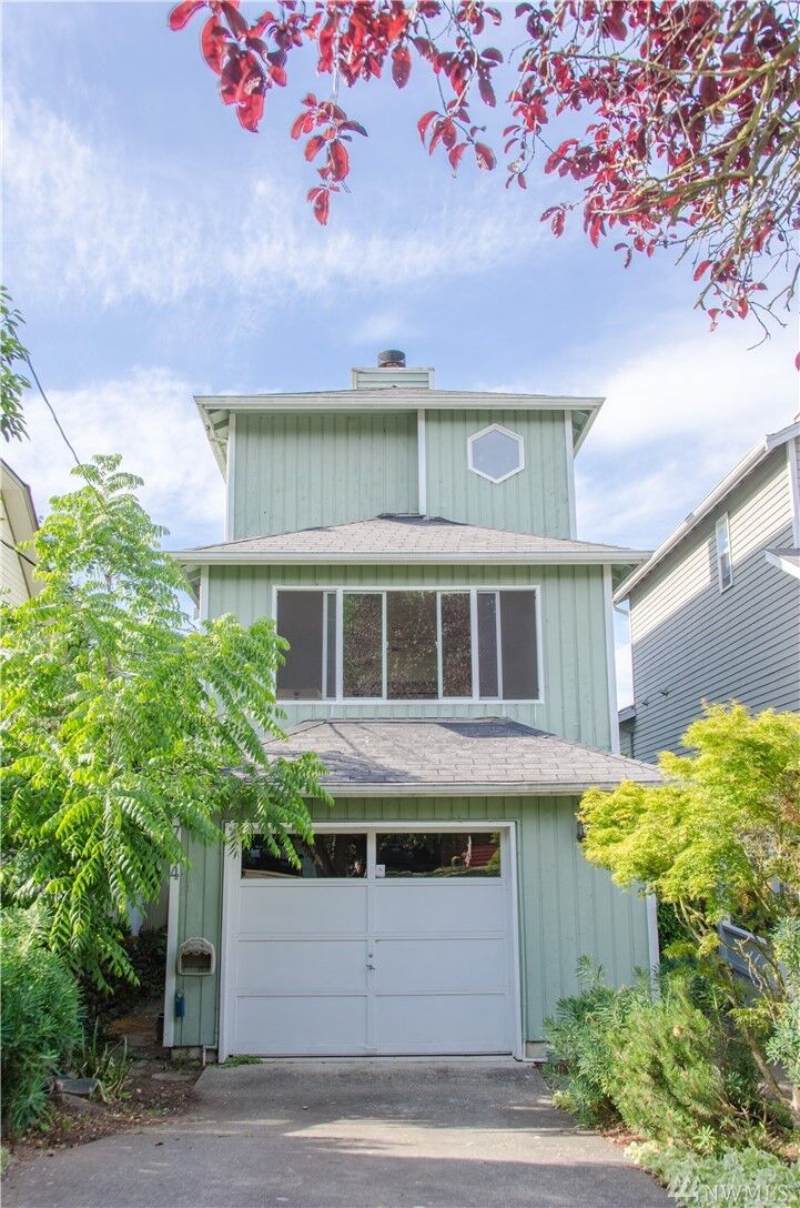 Property Photo:  714 N 64th St  WA 98103 