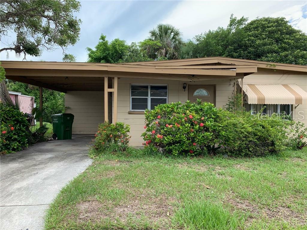 Property Photo:  2019 Leon Avenue  FL 34234 