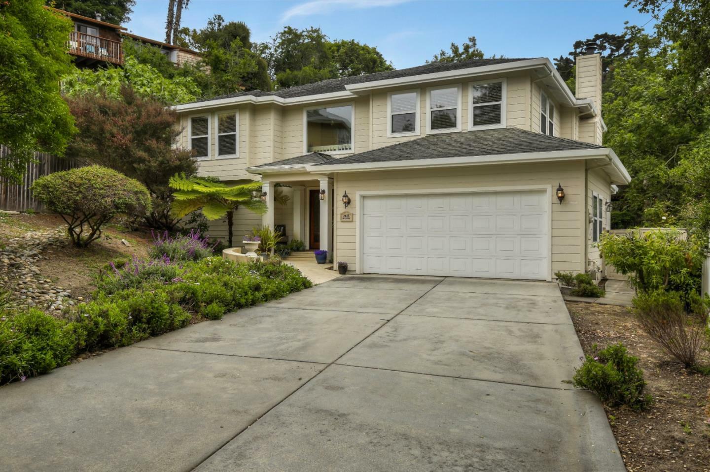 Property Photo:  2625 Walnut Court  CA 95073 