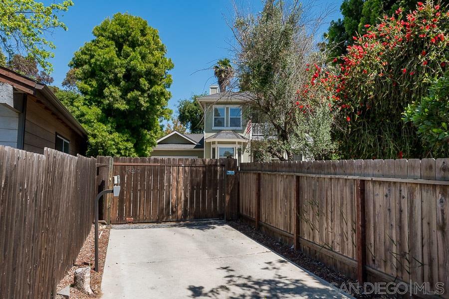 Property Photo:  4947 Wood St  CA 91941 