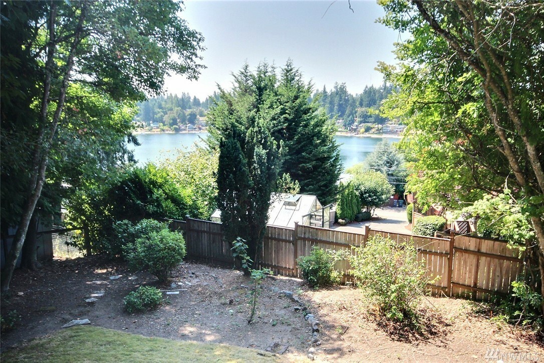 Property Photo: 138 Lake Louise Dr SW WA 98498