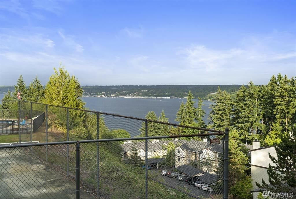 Property Photo:  1750 W Sunn Fjord Lane G-105  WA 98312 