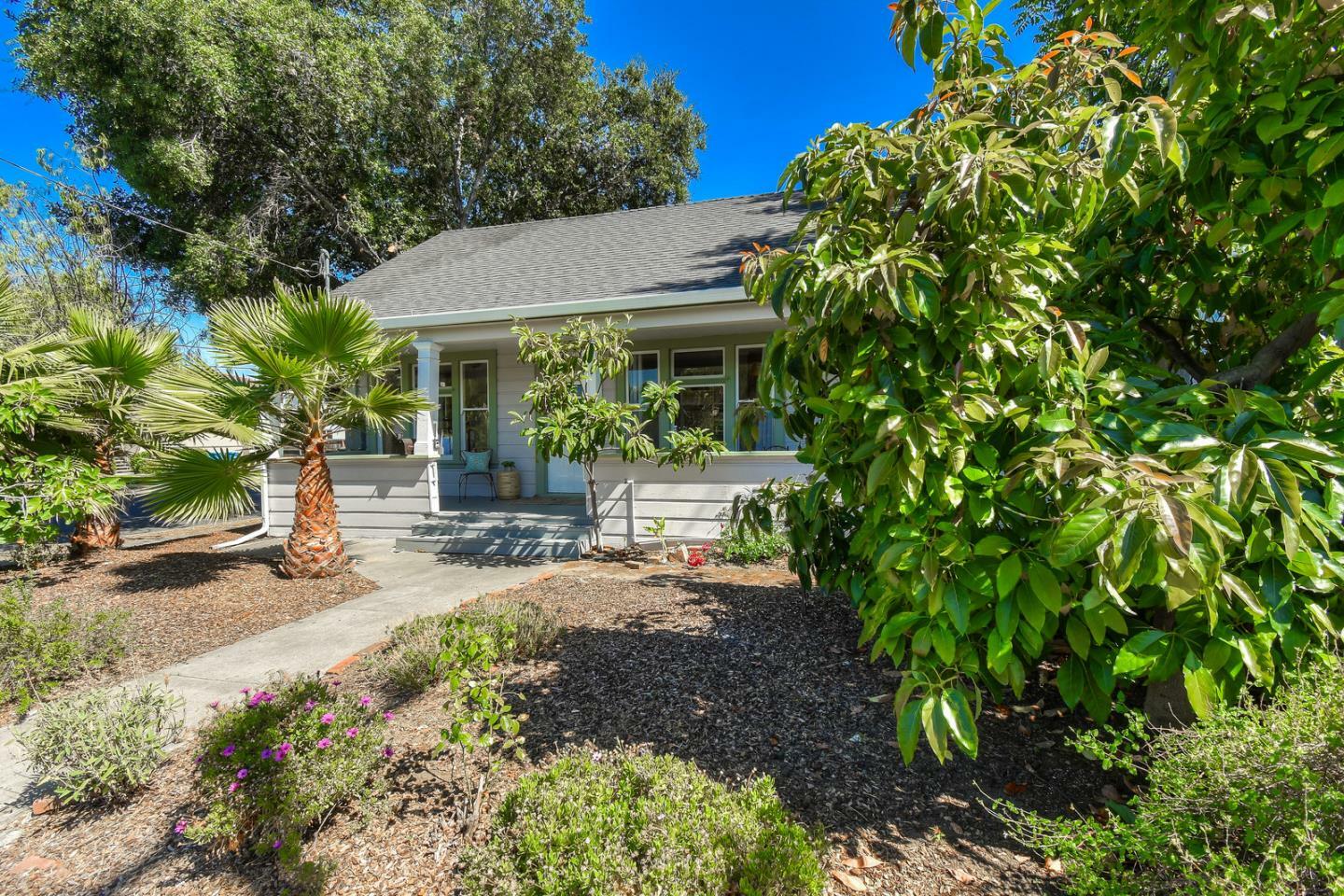 Property Photo:  1420 Bellomy Street  CA 95050 