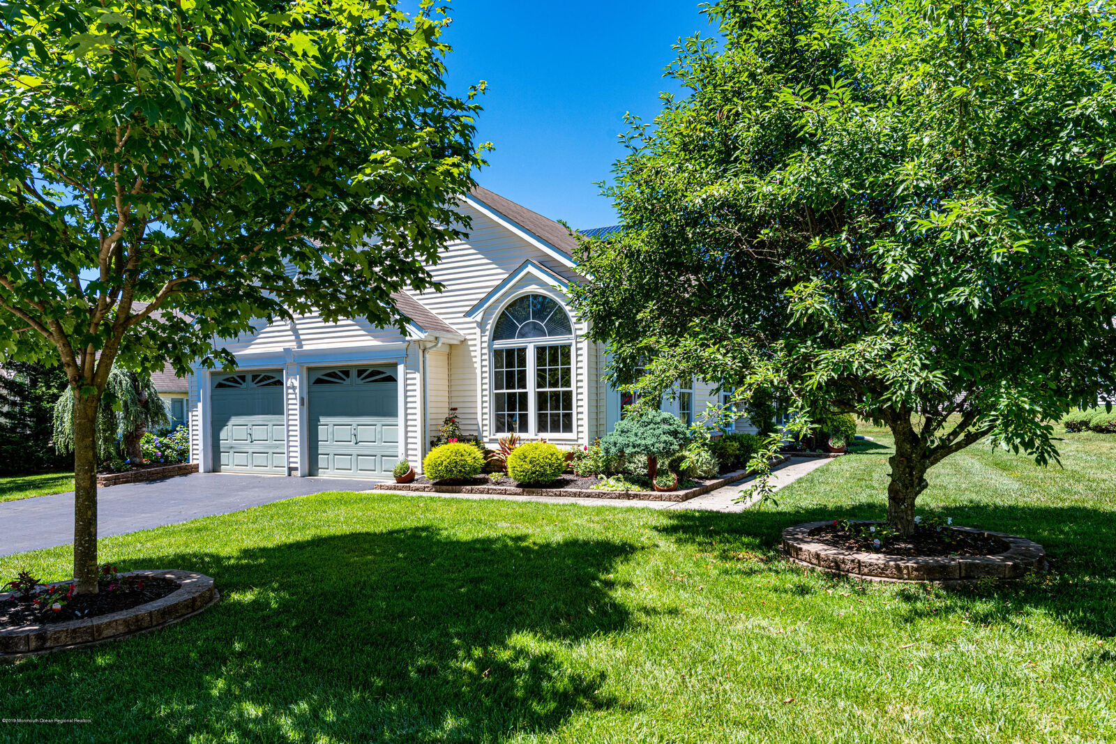 Property Photo:  2810 Danbury Lane  NJ 08755 