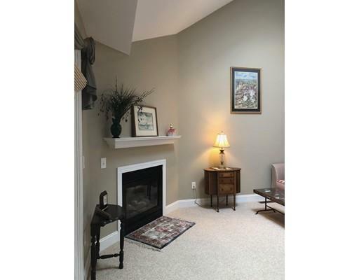 Property Photo: 31 Hillside Village Dr 31 MA 01583