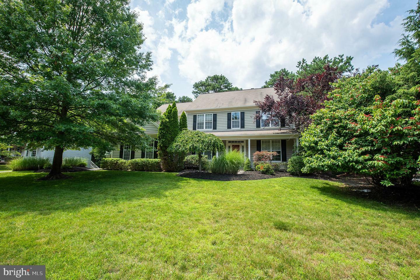 Property Photo:  31 Eastwick Drive  NJ 08026 