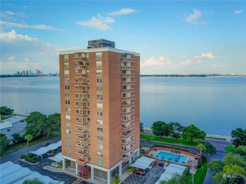 Property Photo: 4015 Bayshore Boulevard 14E FL 33611