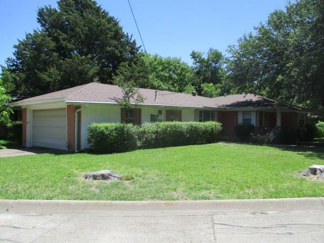 Property Photo:  3202 Heather Lane  TX 76209 