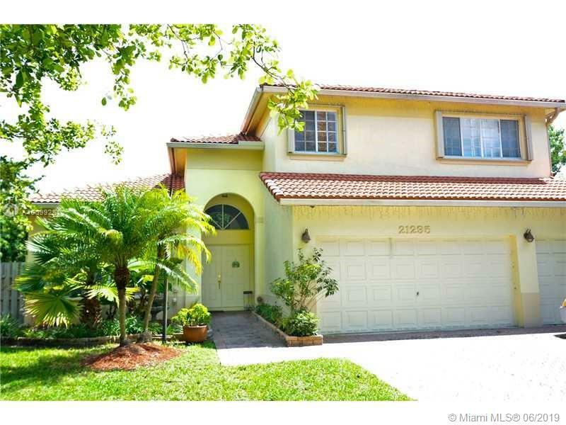 Property Photo:  21295 SW 92nd Ave  FL 33189 