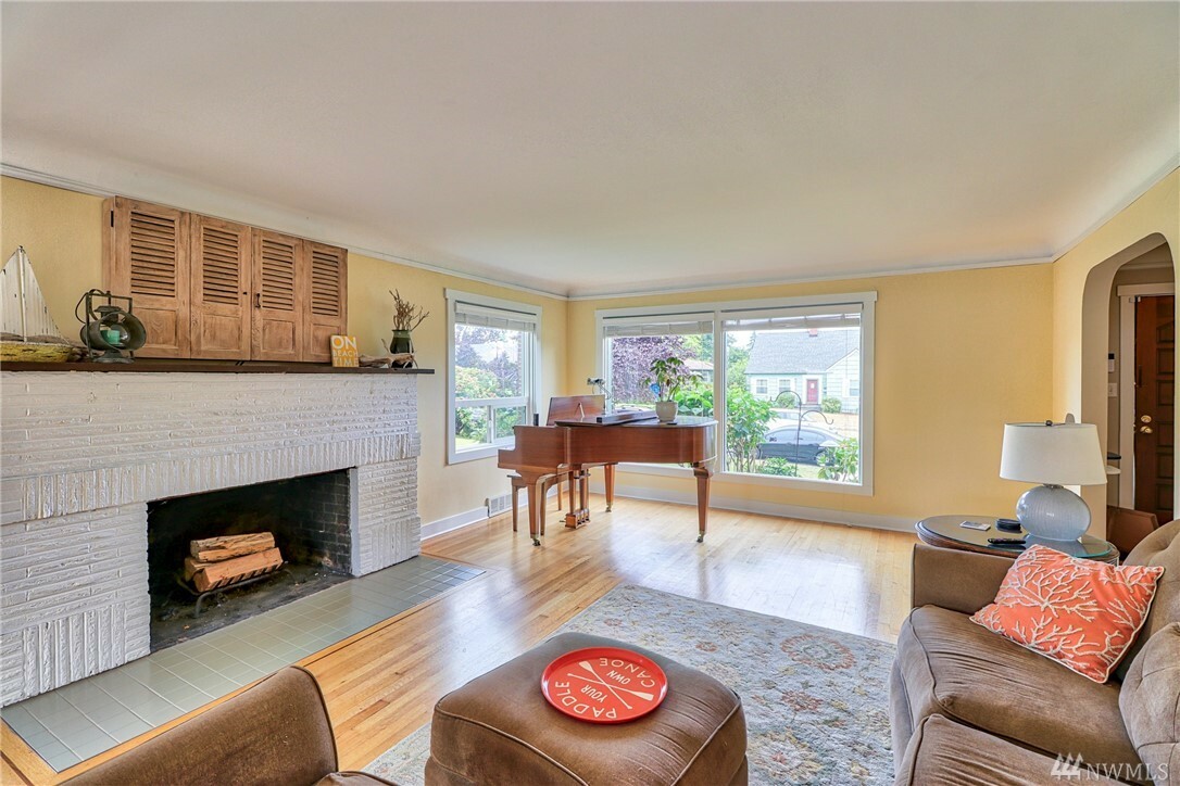 Property Photo: 3306 N 22nd St WA 98406