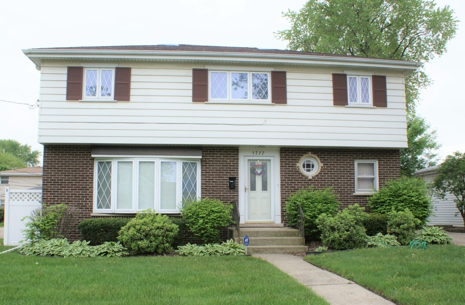 Property Photo:  5737 West Maple Avenue  IL 60163 