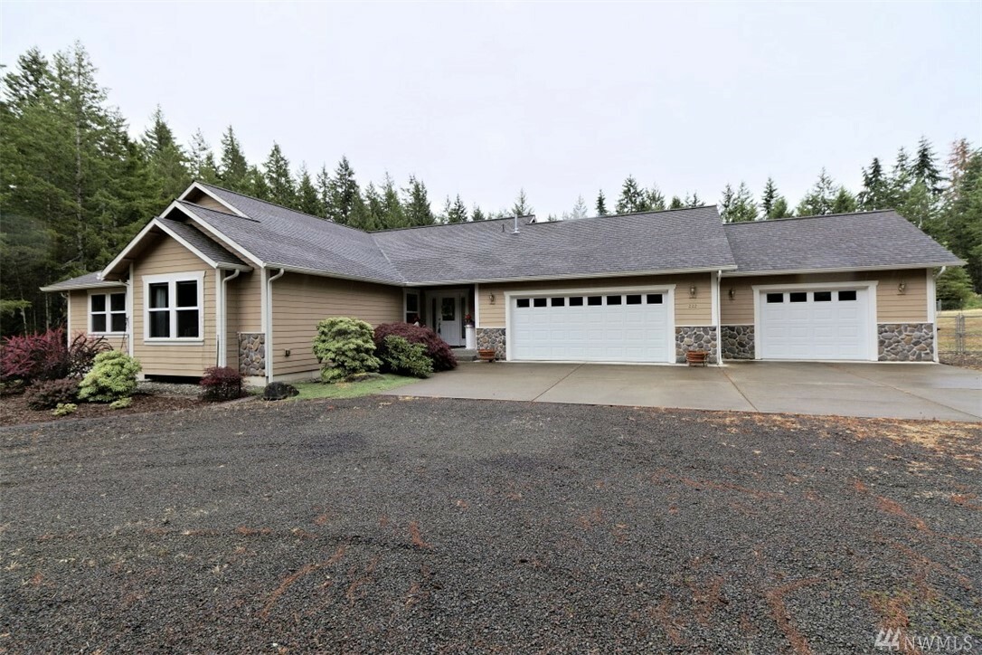 Property Photo: 222 SE Cook Plant Farm Road WA 98584