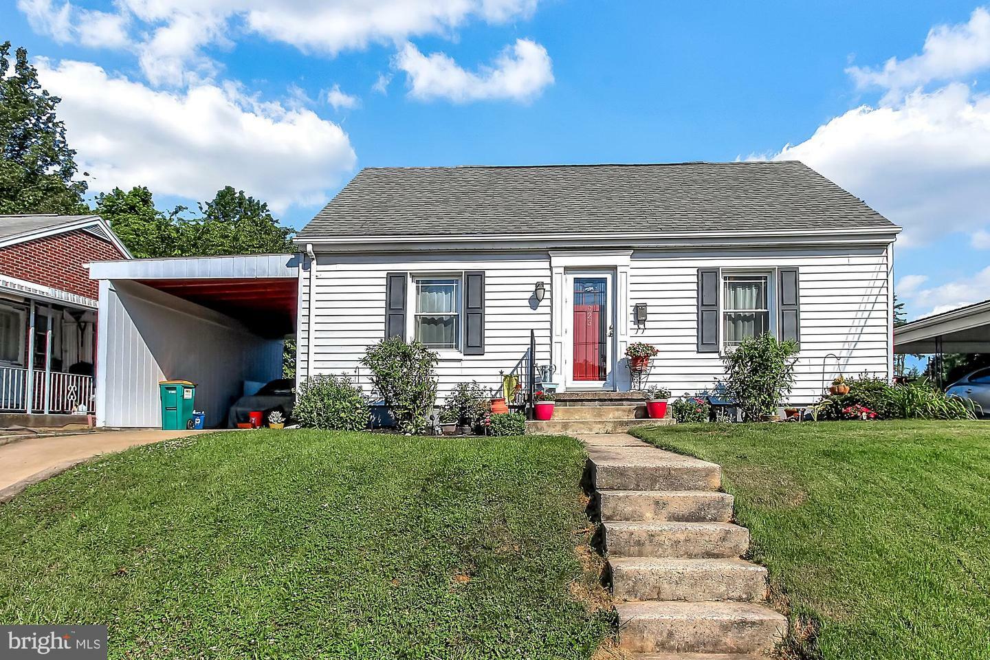 Property Photo:  923 South Coldbrook  PA 17201 