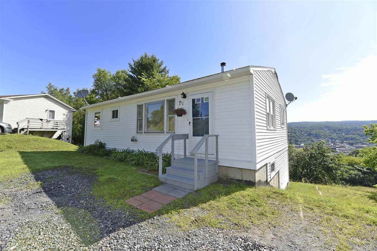 Property Photo:  6 Reynolds Street  VT 05641 