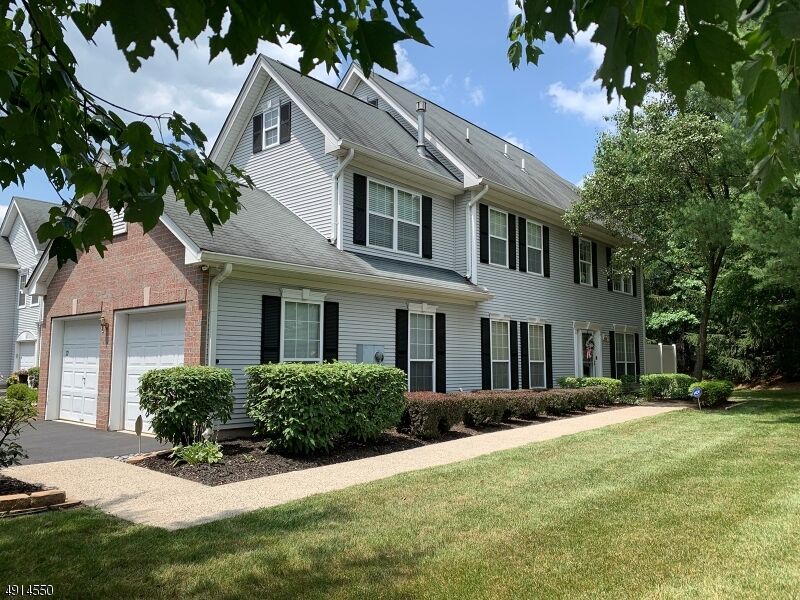 Property Photo:  22 Stillwell Ct  NJ 08807