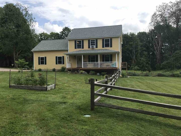 Property Photo:  4 Ballfield Lane  VT 05465 