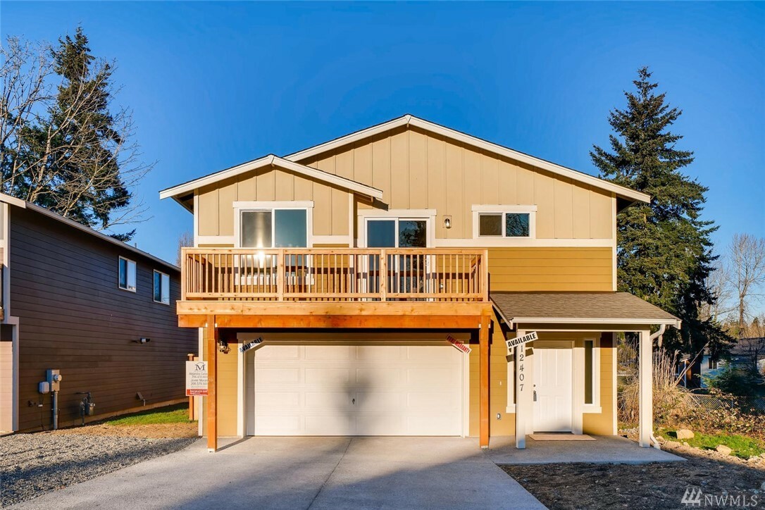 Property Photo:  12407 21st Ave S  WA 98168 